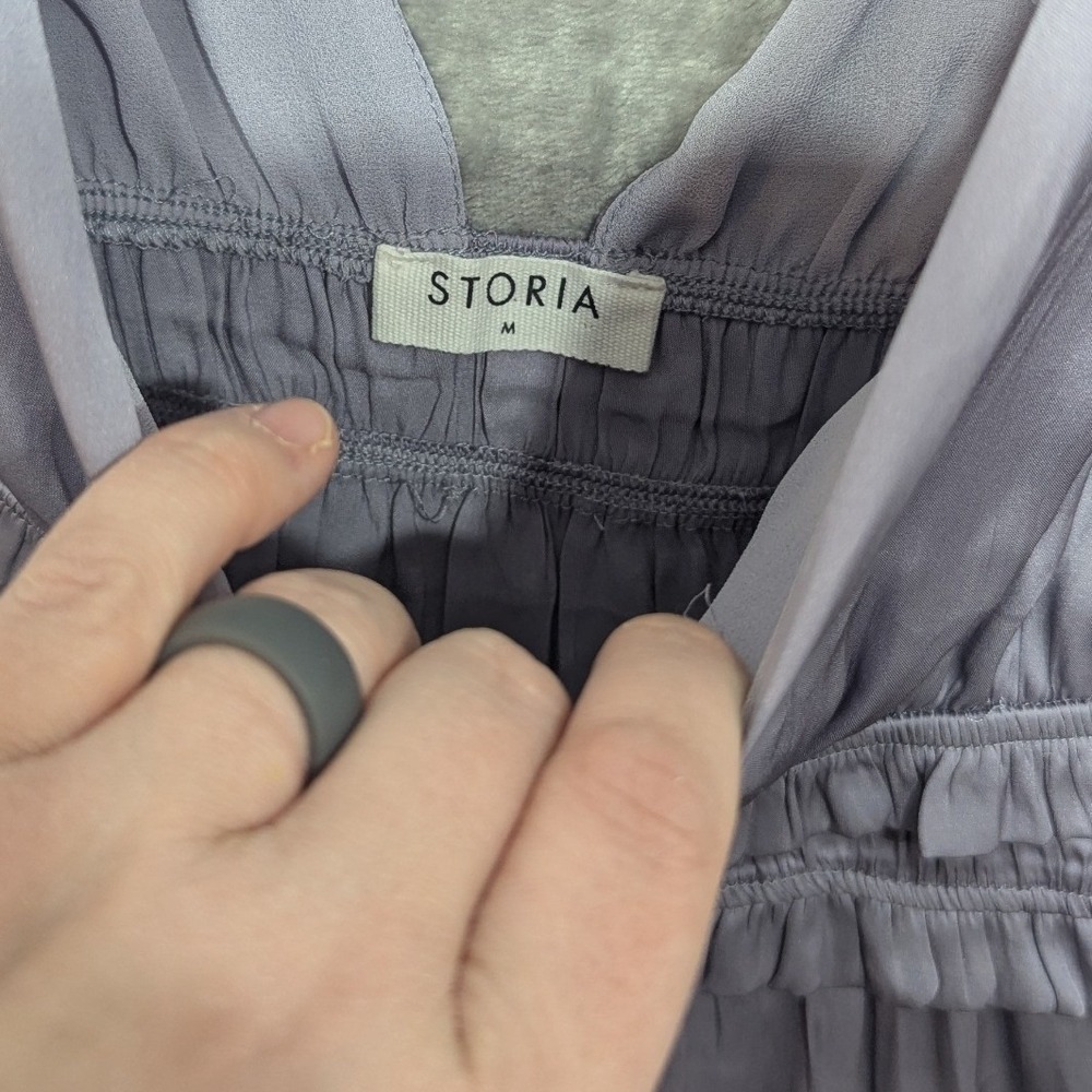 Storia Peplum Top Women Medium Lavender Grey Excellent Smocked Open Back - Picture 5 of 10